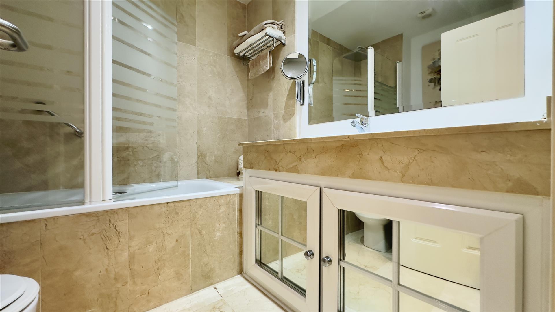  Image of Apartment - 3 Bedrooms - 2 Bathrooms for Sale in Europlaza-Gibraltar, Image 10